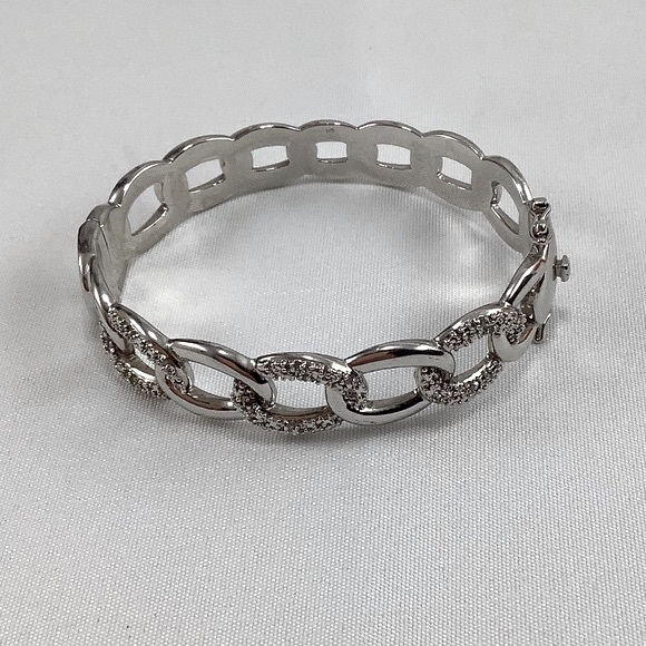 Women Steel Hinged Bangle - Picture 4 of 12